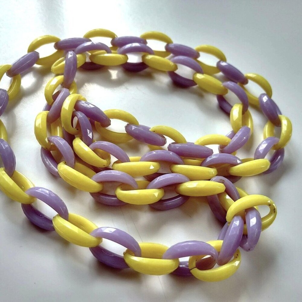 Vintage Plastic Chain Link Necklace Retro Yellow Purple Pastel